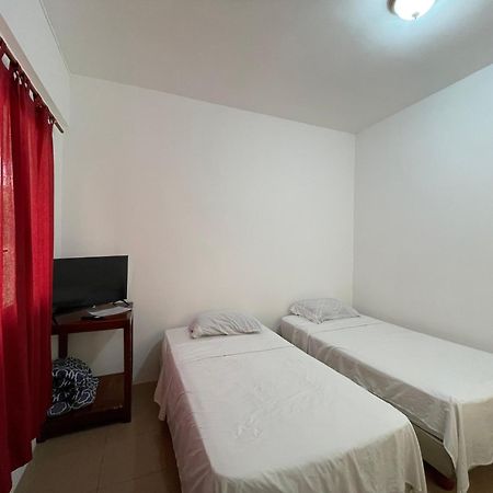 Casa De Huespedes "Darling" Hotell Puerto Baquerizo Moreno Exteriör bild