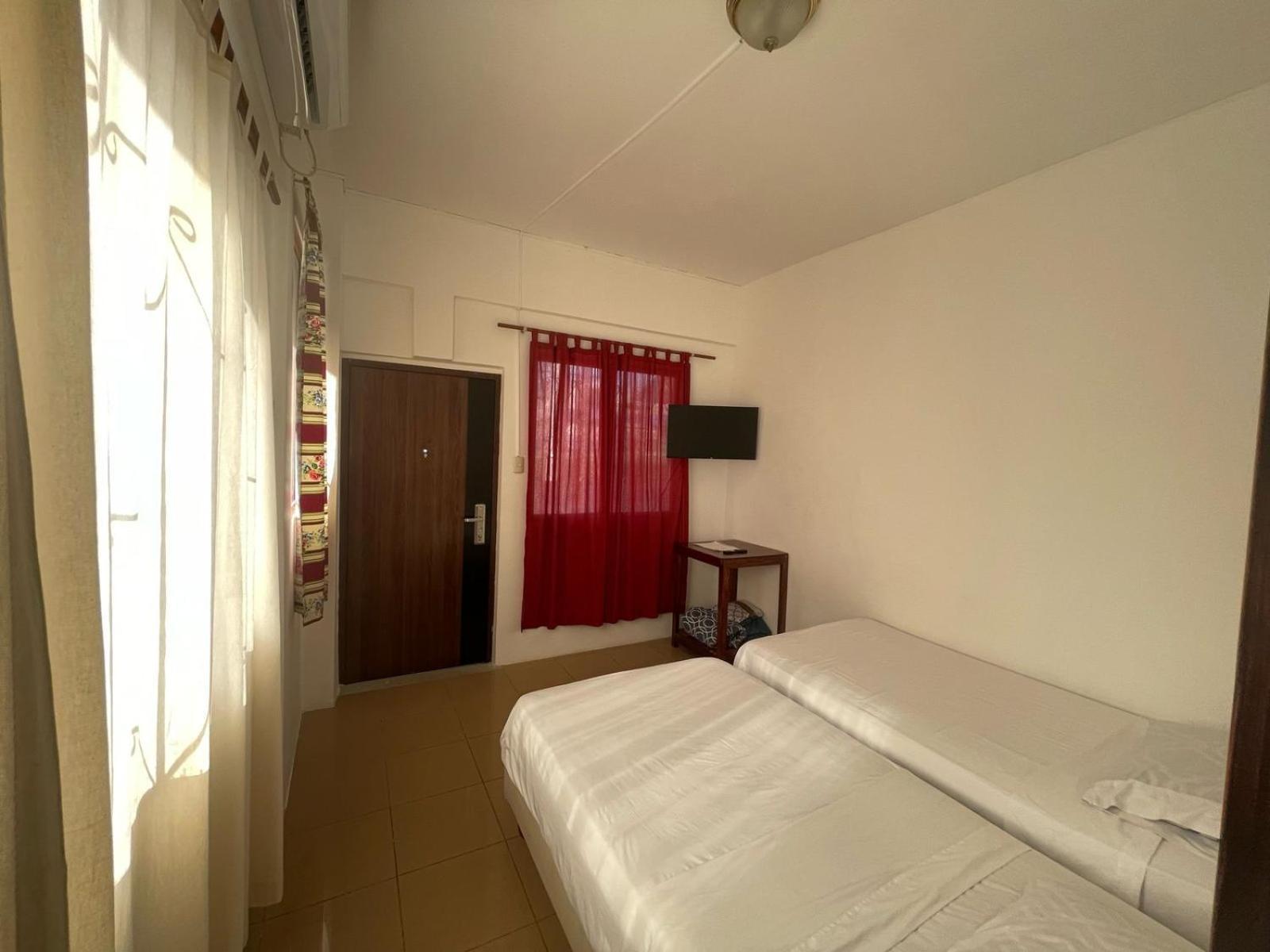 Casa De Huespedes "Darling" Hotell Puerto Baquerizo Moreno Exteriör bild